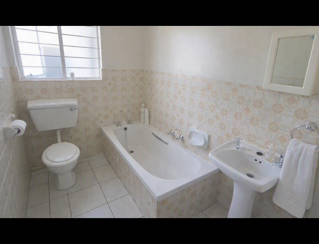 3 BEDROOM HOUSE FOR SALE IN BRACKENHURST